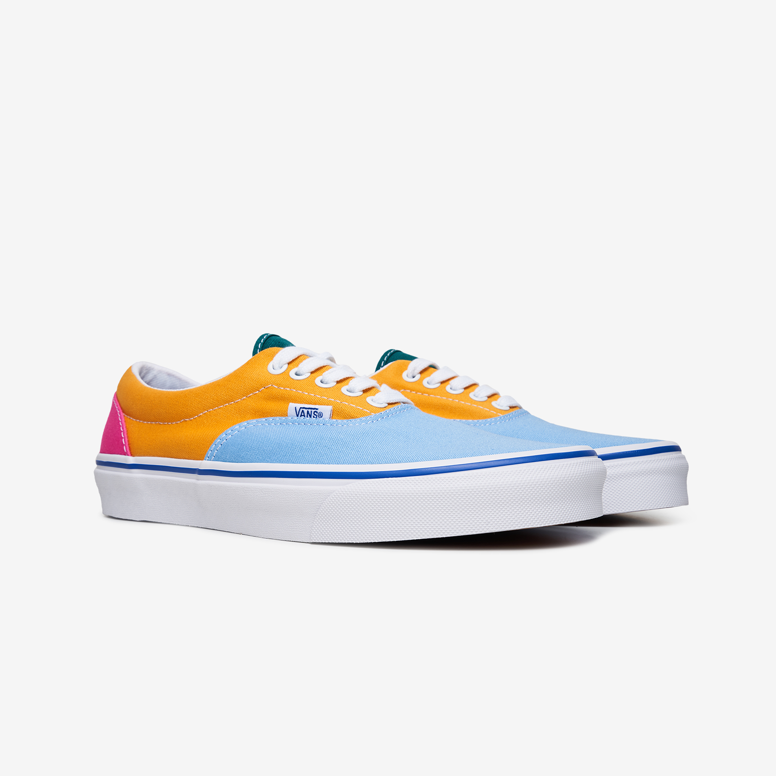 vans vn0a38frvop